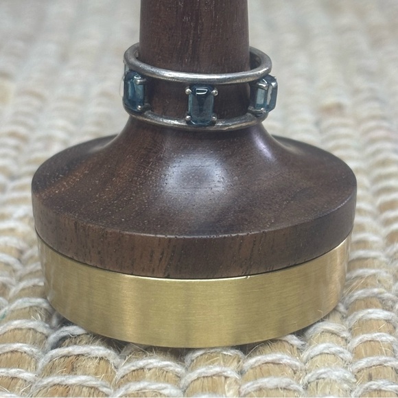 Blue Topaz Aquamarine Rectangular Stone Silver Tone Costume Ring Size 5.75 - Picture 2 of 10